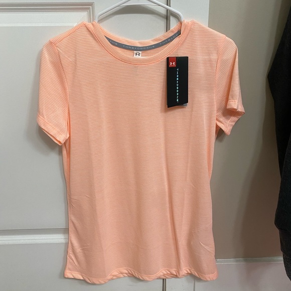 Brand New Under Armour Short Sleeve Tee - Picture 3 of 3